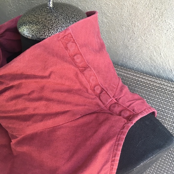 Vintage cowl snap neck sleeveless top - Picture 2 of 5